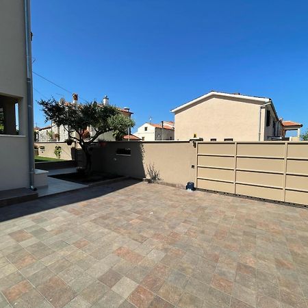 House Runa Пореч Экстерьер фото